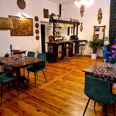 Szklarski Dworek 斯克拉斯卡波伦巴