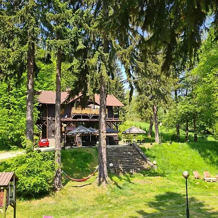 Szklarski Dworek * 스클라르스카포렘바